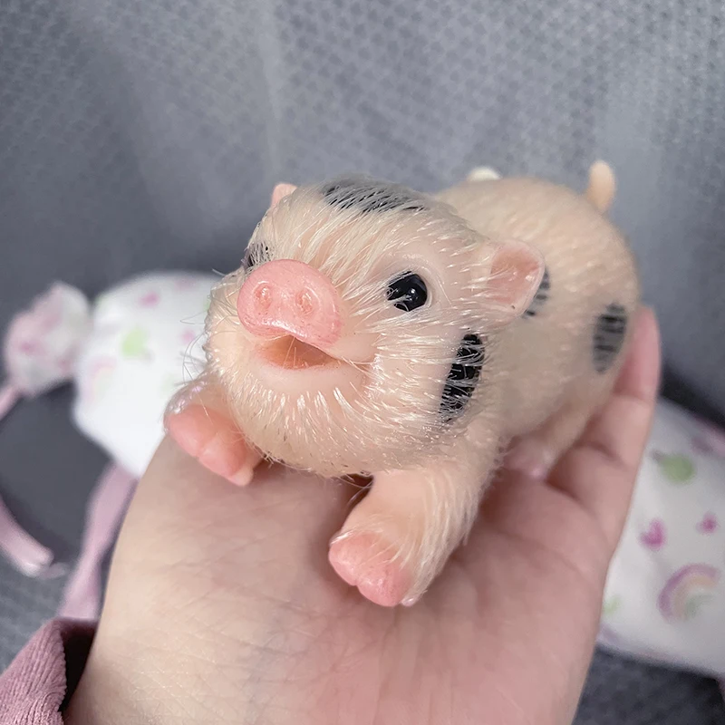 Reborn Baby Doll Silicone Realistic - 5 Zoll Lächeln Gesicht Reborn Schwein